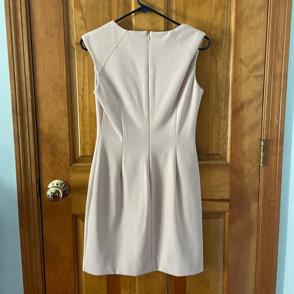 Light pink Calvin Klein dress - Picture 2 of 3